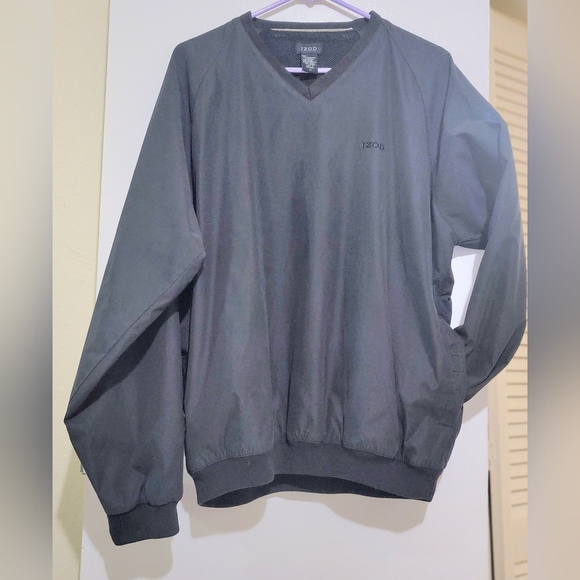 IZOD sizeM Black Men's Pull Over Wind Breaker. Fully Lined in Mesh Material. - Picture 13 of 16
